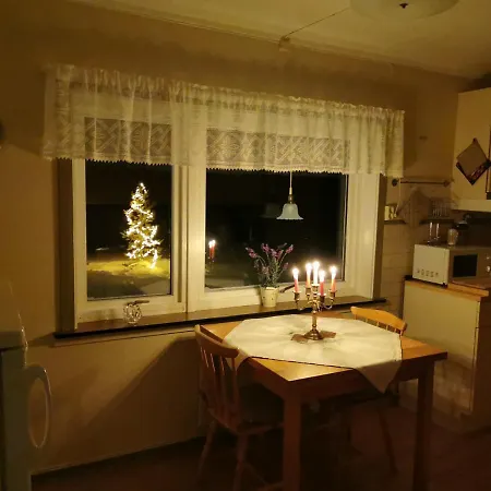 Elvestua Ferienhaus Gibostad